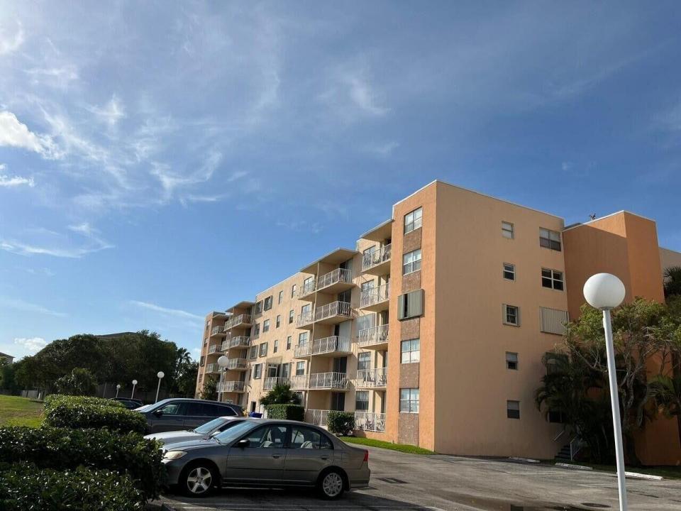 480 Executive Center Drive 4a, West Palm Beach, Floride 33401, États-Unis