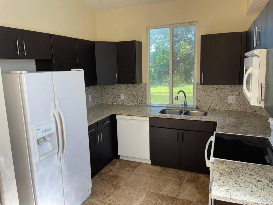 6984 SW 39th Street H206, Davie, Florida 33314, USA