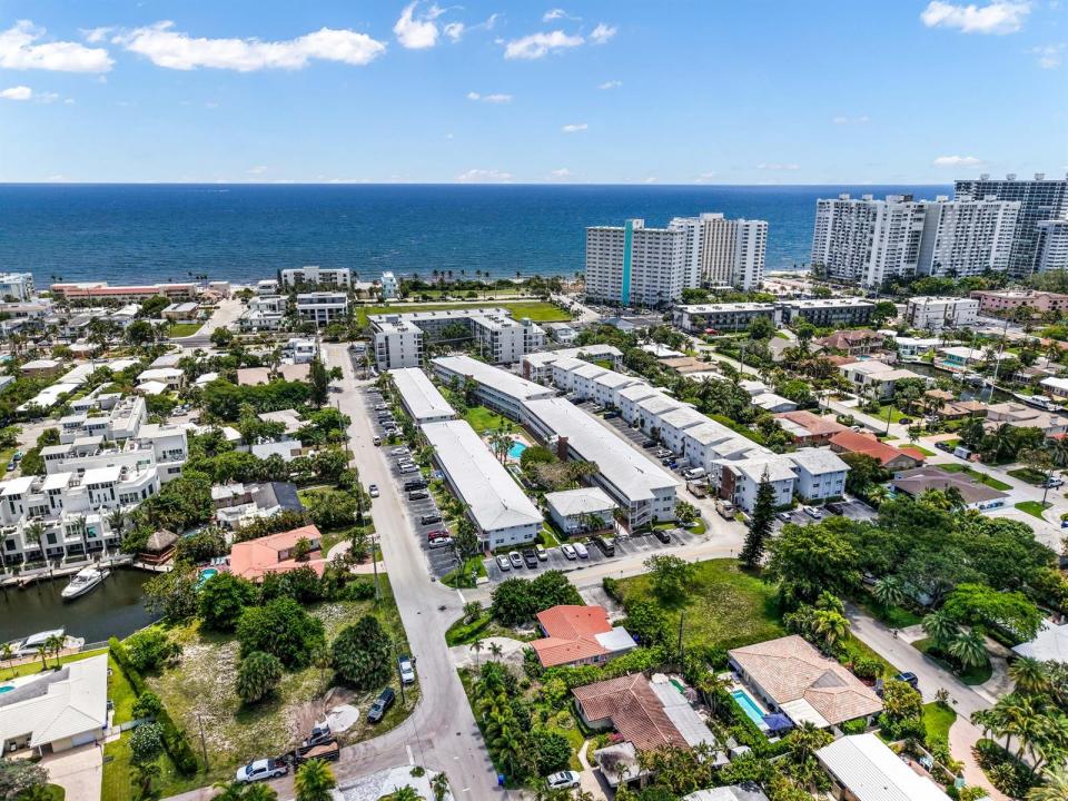 228 Hibiscus Avenue 233, Lauderdale By The Sea, Florida 33308, Amerika Birleşik Devletleri