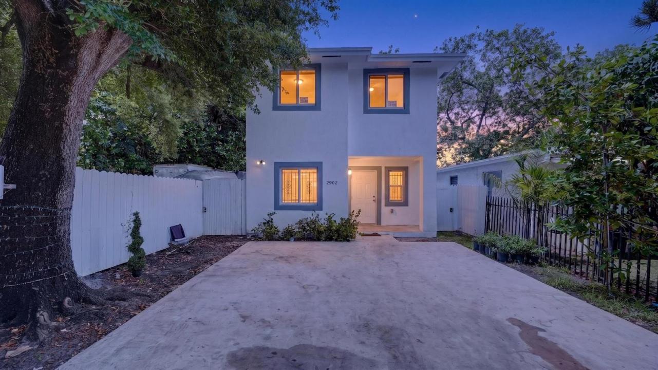2902 NW 44th Street, Miami, Florida 33142, Stati Uniti