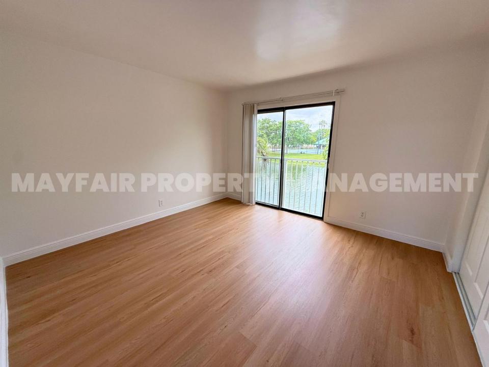 4100 NW 16th Avenue 11, Oakland Park, Florida 33309, Stati Uniti