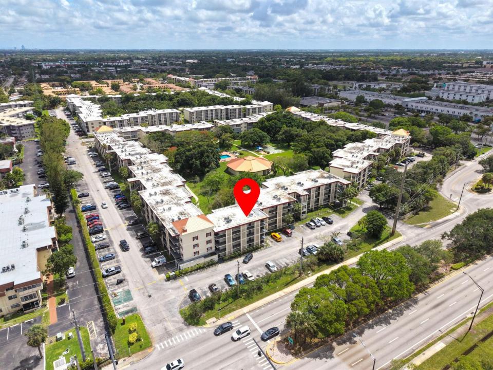 3099 NW 48th Avenue 260, Lauderdale Lakes, Floride 33313, États-Unis