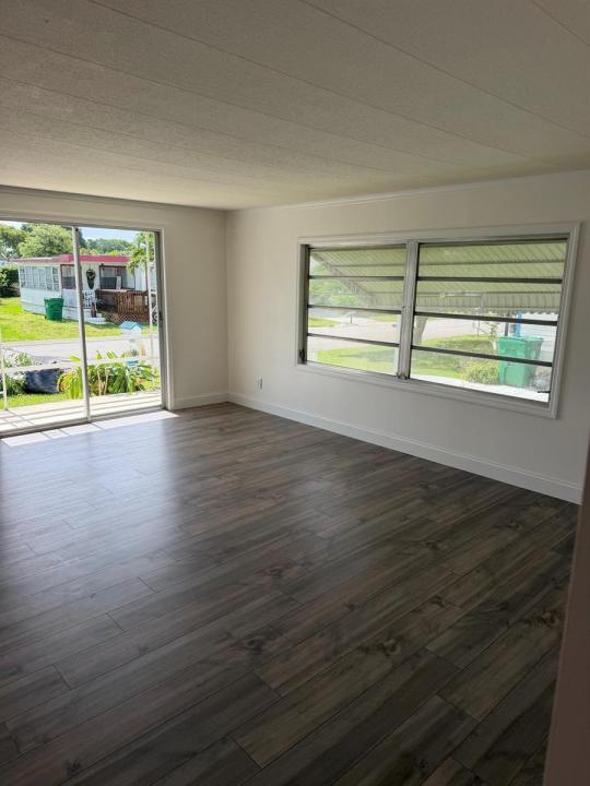 2041 SW 84th Avenue, Davie, Florida 33324, USA