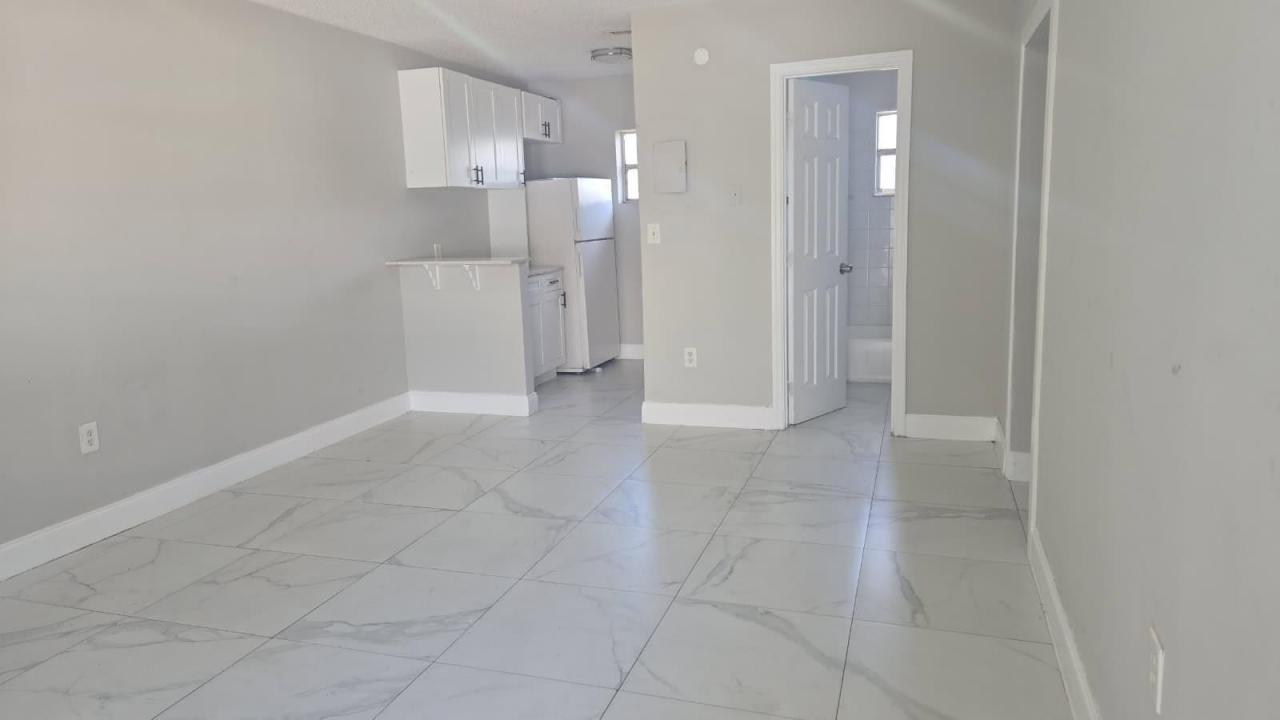 616 NW 5th Avenue 2, Pompano Beach, Floride 33060, États-Unis