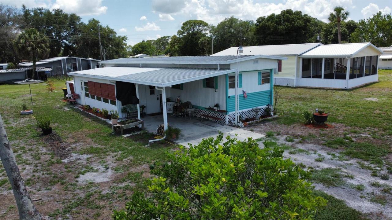 17408 Broadwing Lane, Okeechobee, Florida 34974, USA