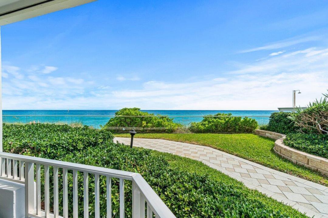 5200 N Ocean Drive 102, Singer Island, Floride 33404, États-Unis