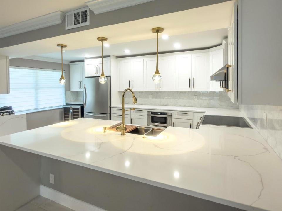 7665 Tahiti Lane 102, Lake Worth, Floride 33467, États-Unis