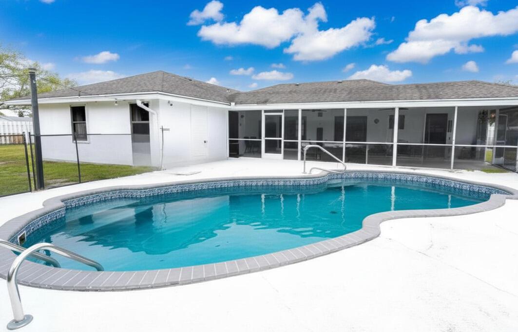 106 Segovia Court, Royal Palm Beach, Floride 33411, États-Unis