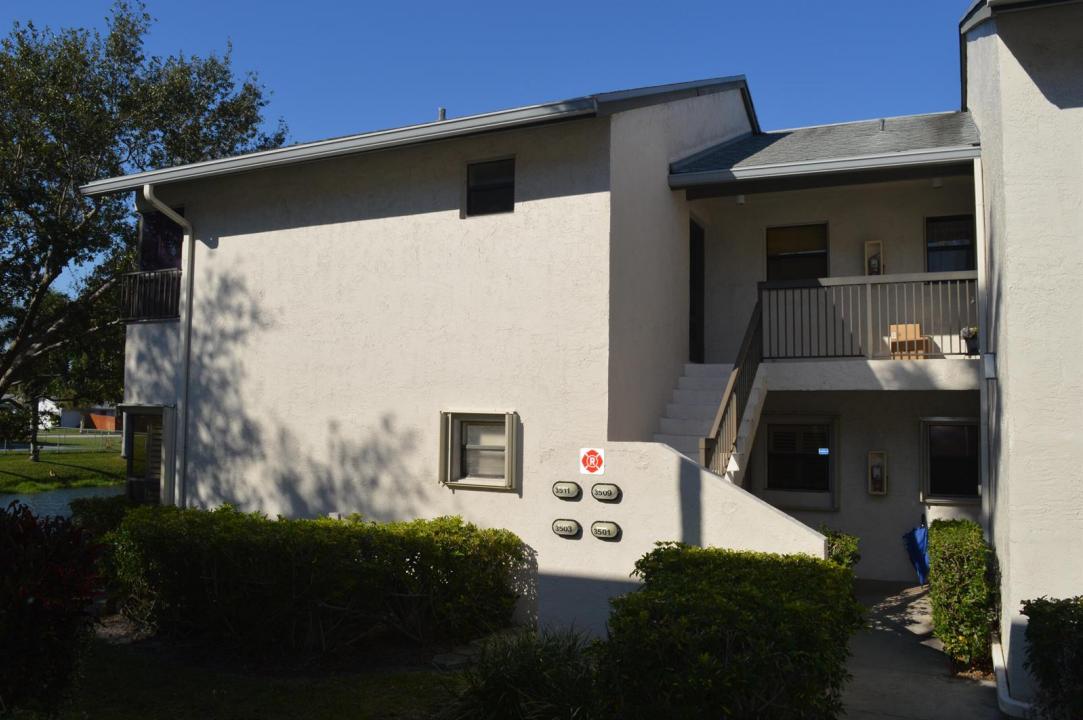 3511 Cocoplum Circle, Coconut Creek, Florida 33063, USA
