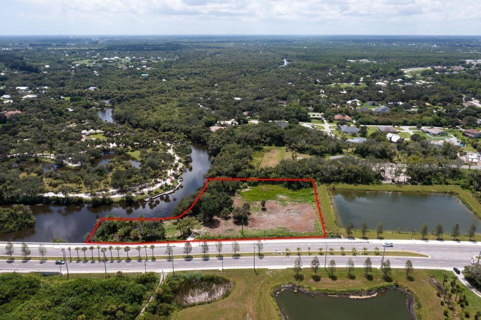2083 W Midway Road, Fort Pierce, Floride 34981, États-Unis