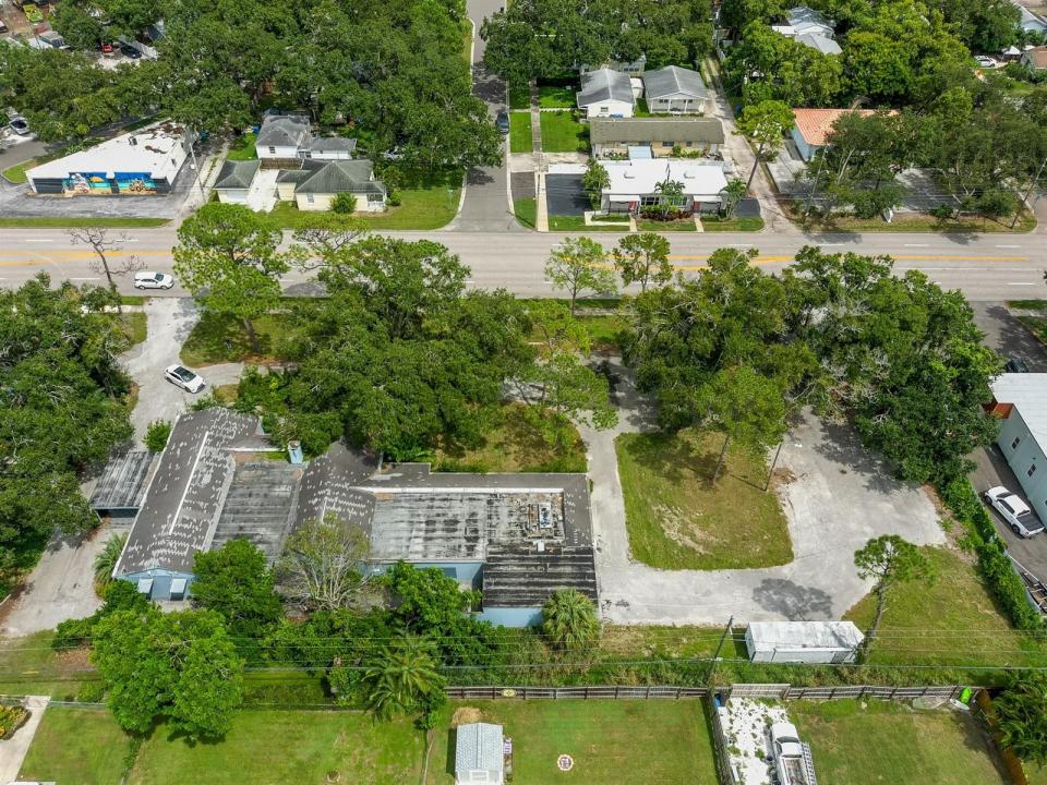 4100 N 16th Street, Florida 33703, Stati Uniti