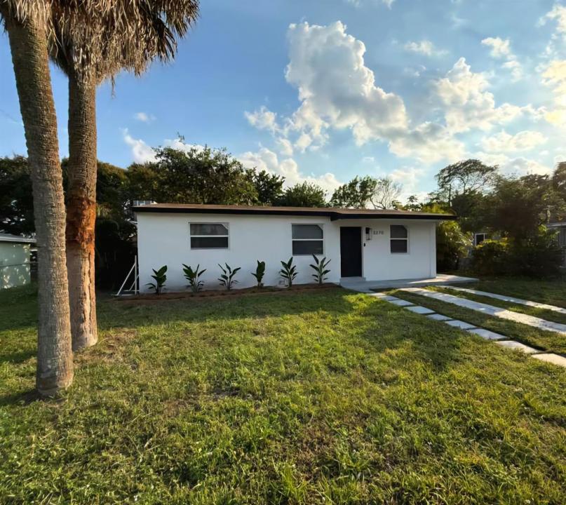 3370 NW 9th Street, Lauderhill, Florida 33311, Stati Uniti