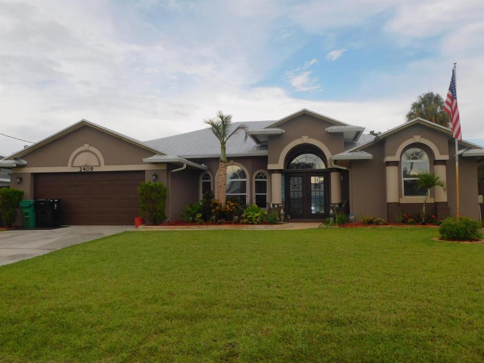 2409 SW Washington Street, Port St. Lucie, Флорида 34953, Соединенные Штаты