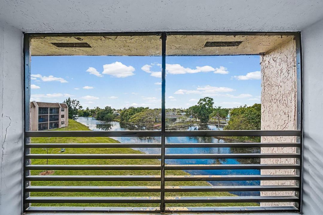 10466 Sunrise Lakes Boulevard 312, Sunrise, Florida 33322, Stati Uniti