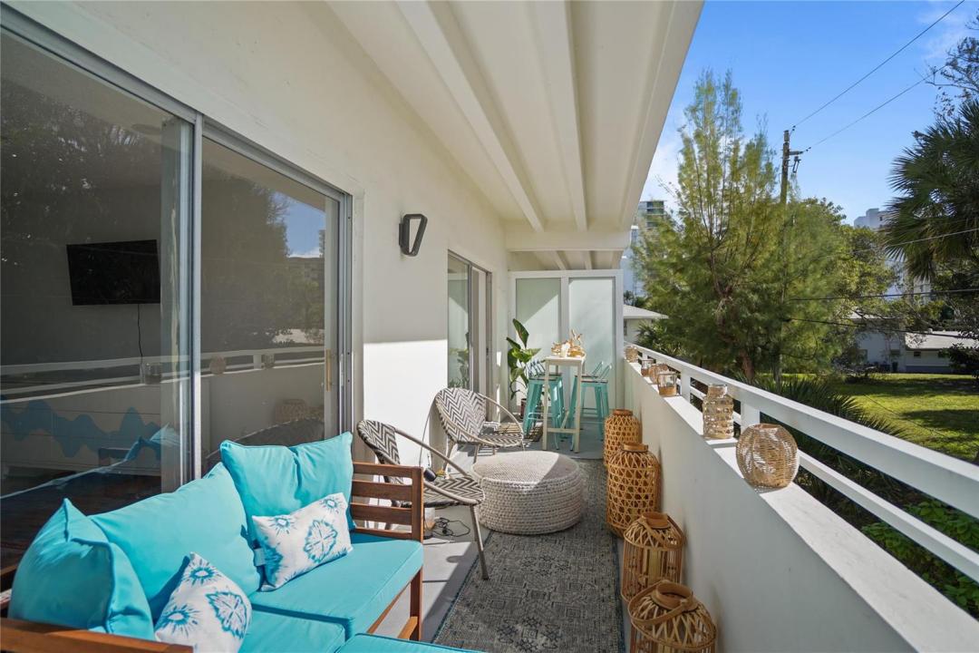 3212 NE 12th Street 203, Pompano Beach, Floride 33062, États-Unis