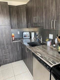 4174 Inverrary Drive 1015, Lauderhill, Florida 33319, USA