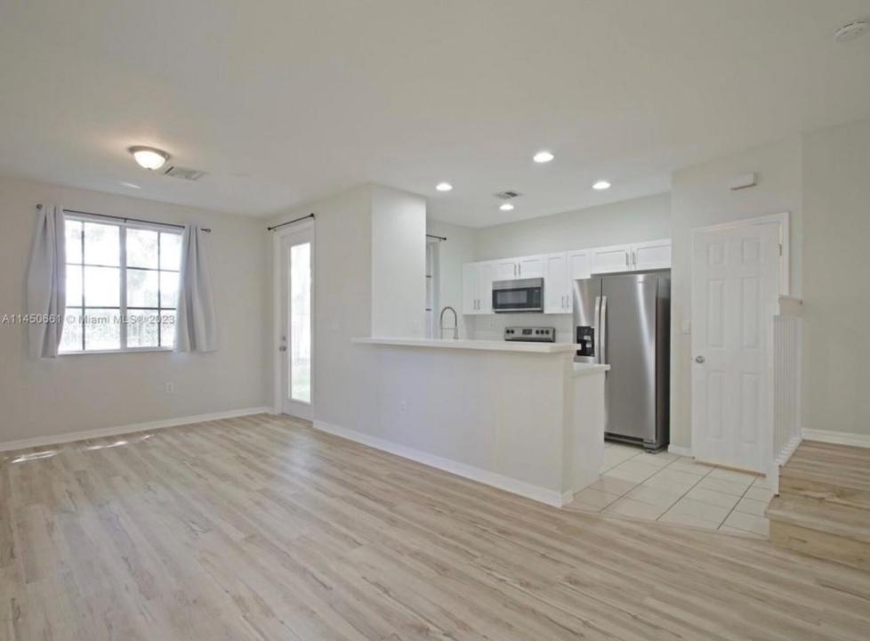 6030 SW 19th Place, North Lauderdale, Floride 33068, États-Unis