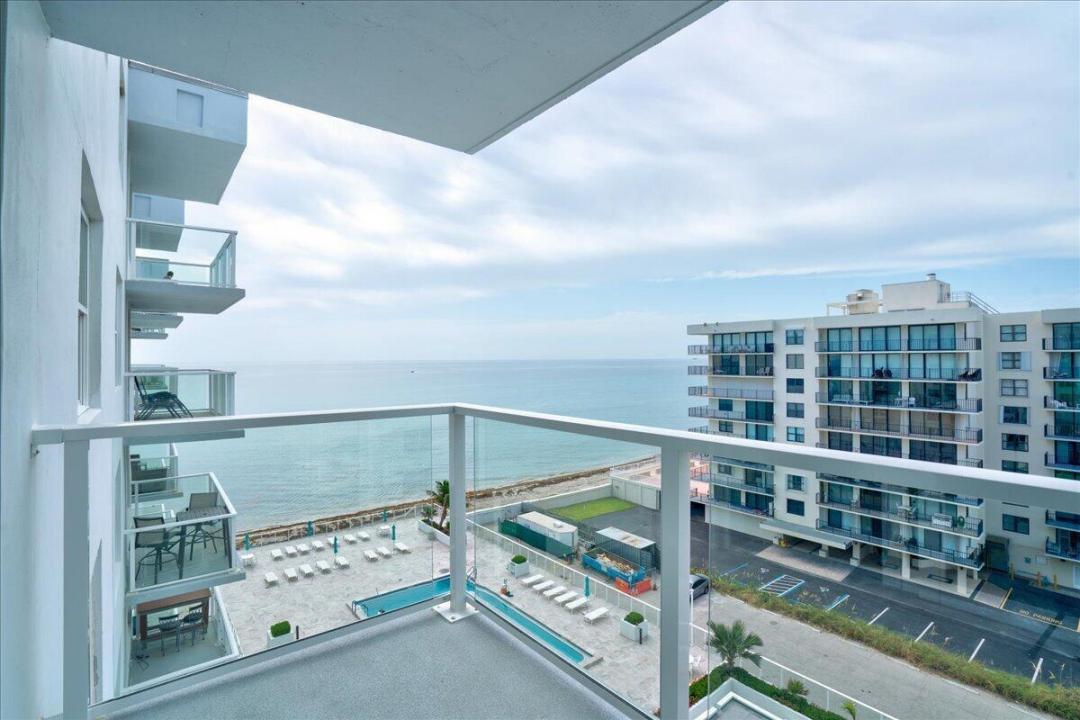 3450 S Ocean Boulevard 712, Palm Beach, Florida 33480, USA