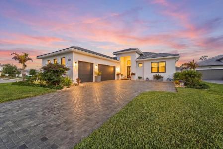 2044 SE Mosaic Boulevard, Port St. Lucie, Флорида 34984, Соединенные Штаты