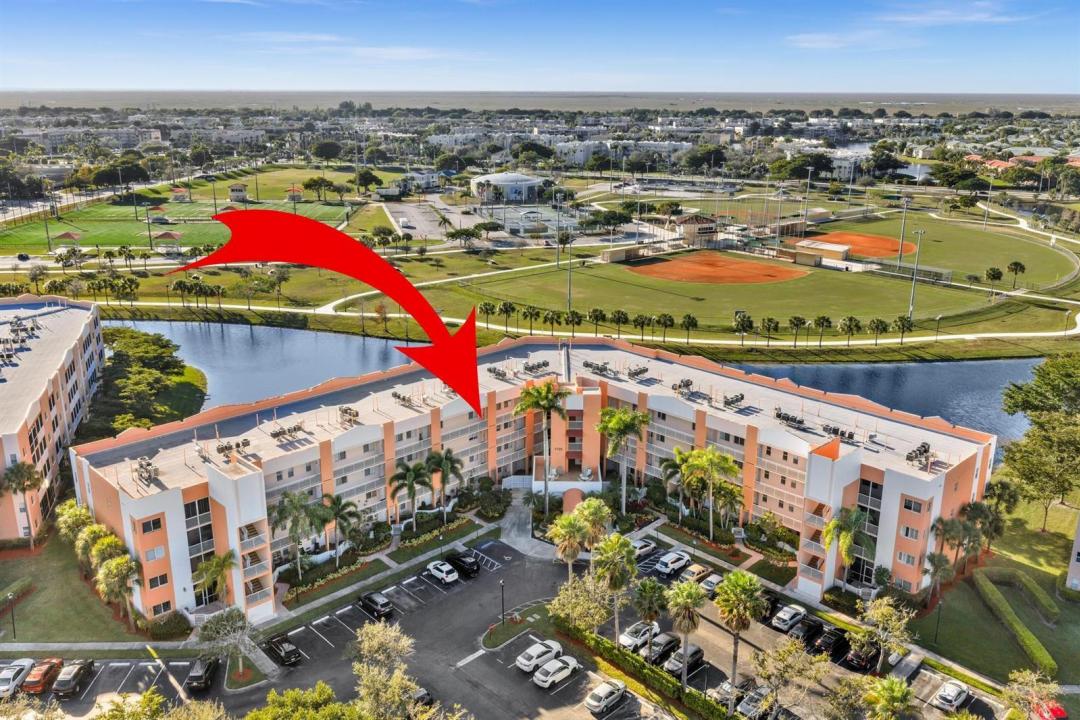 7735 Yardley Drive 406, Tamarac, Floryda 33321, USA