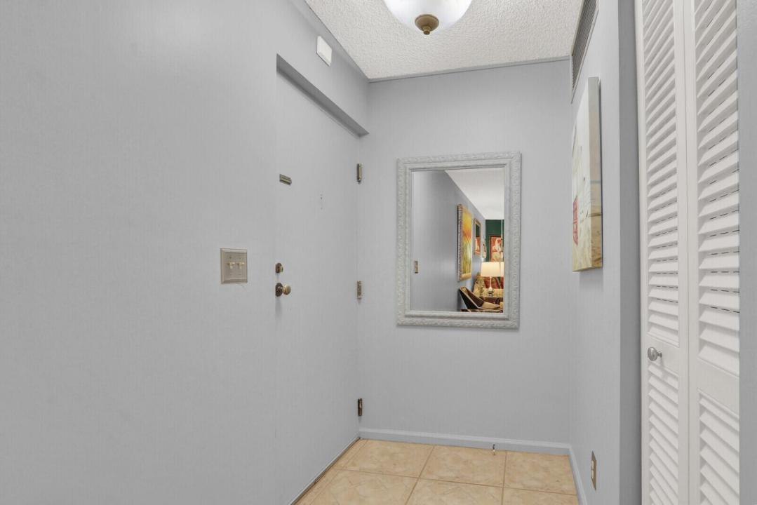 2800 N Ocean Drive A-2b, Singer Island, Floride 33404, États-Unis