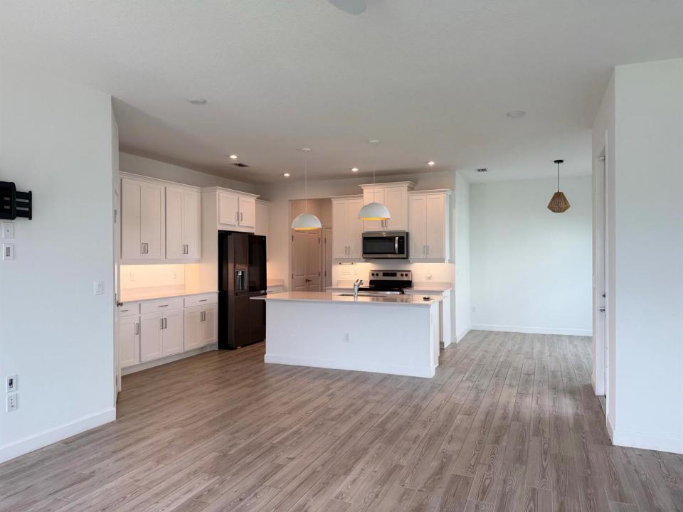 14155 SW Thorens Drive, Port St. Lucie, فلوريدا 34987, الولايات المتحدة