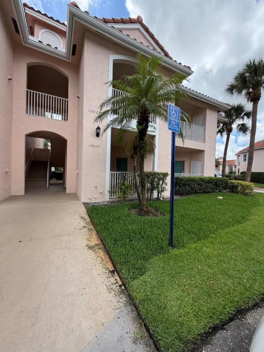 10019 Perfect Drive, Port St. Lucie, Florida 34986, Stati Uniti