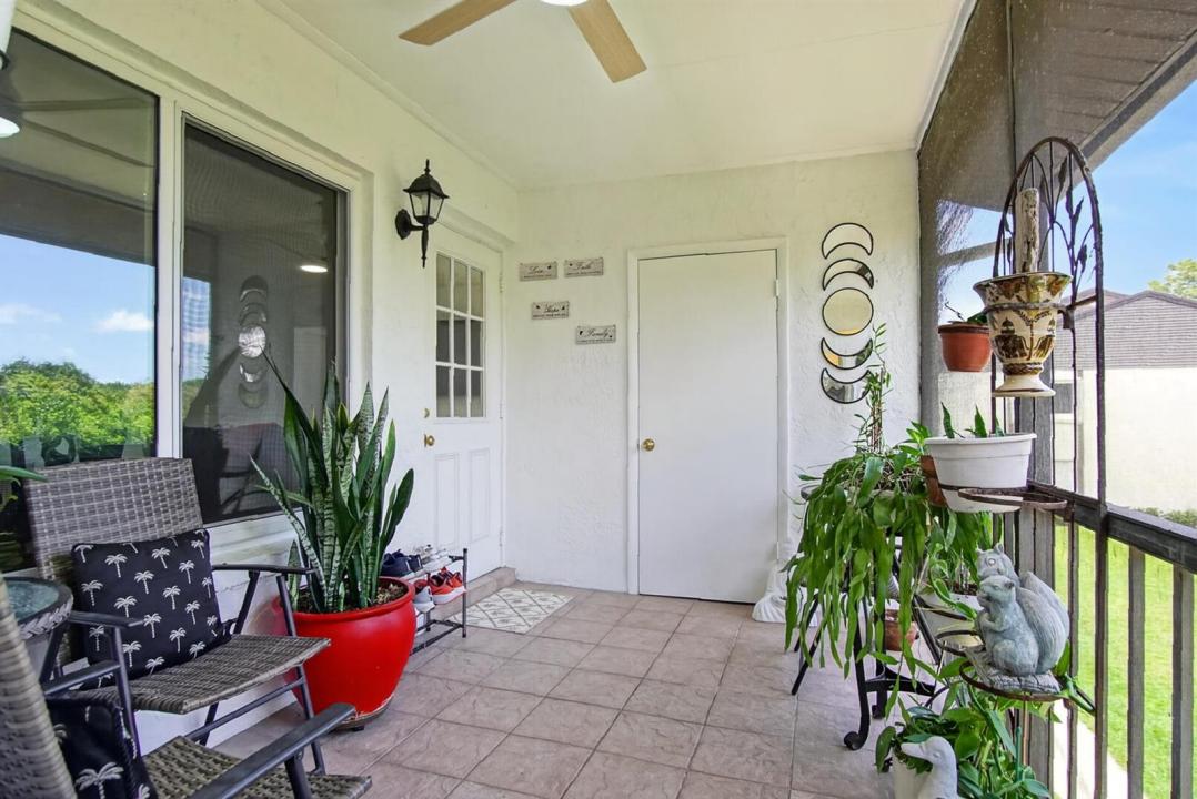 5930 Whispering Pine Way B-2, Florida 33463, Stati Uniti