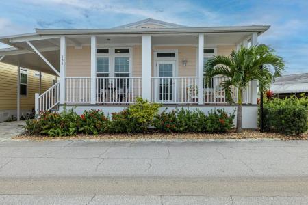 151 NE Buoy Drive, Ocean Breeze, Florida 34957, Stati Uniti