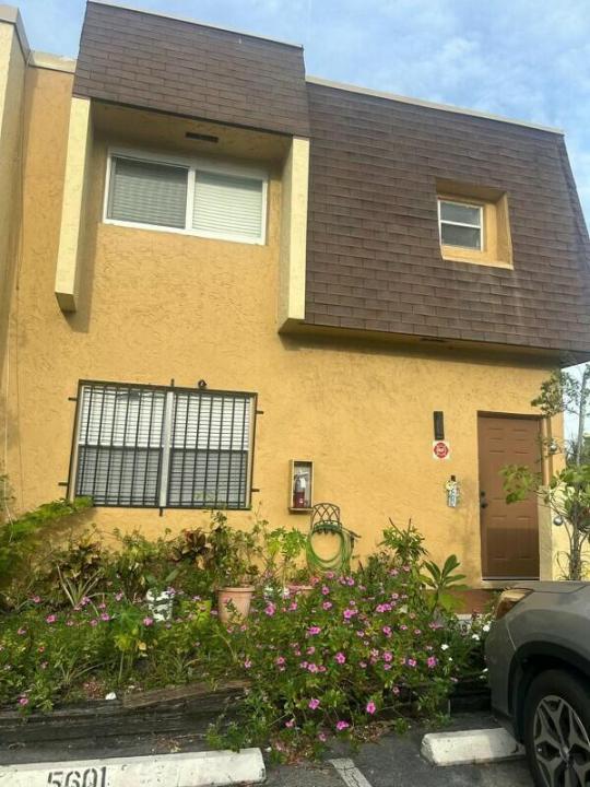 5601 Blueberry Court 157, Lauderhill, פלורידה 33313, ארצות הברית של אמריקה
