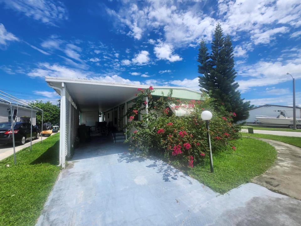290 NW 218th Way Lot 473, Pembroke Pines, Florida 33029, Stati Uniti