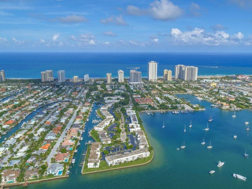 1201 Sugar Sands Boulevard APT 7, West Palm Beach, Florida 33404, Stati Uniti