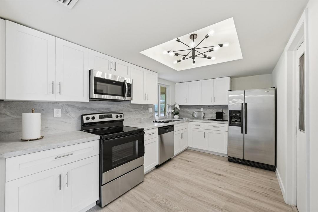 2631 W Golf Boulevard, Pompano Beach, Florida 33064, USA