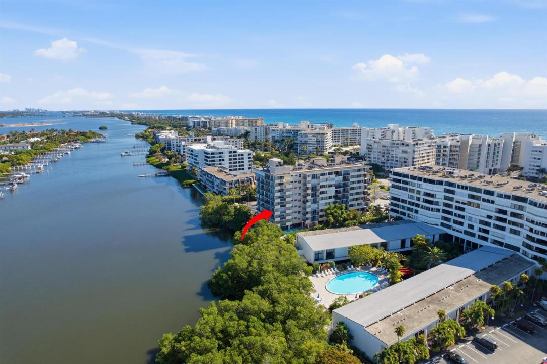 3581 S Ocean Boulevard Apt 4e, South Palm Beach, Florida 33480, USA