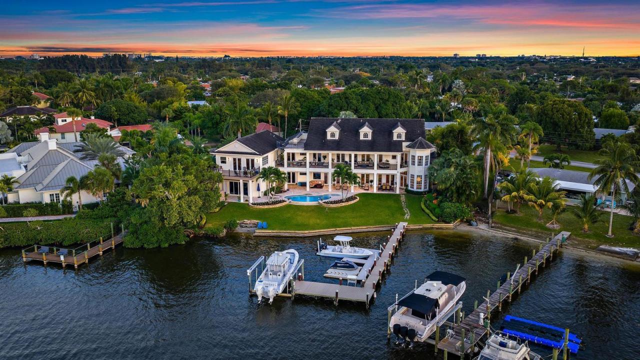 18137 Palm Point Drive, Jupiter, Florida 33458, USA