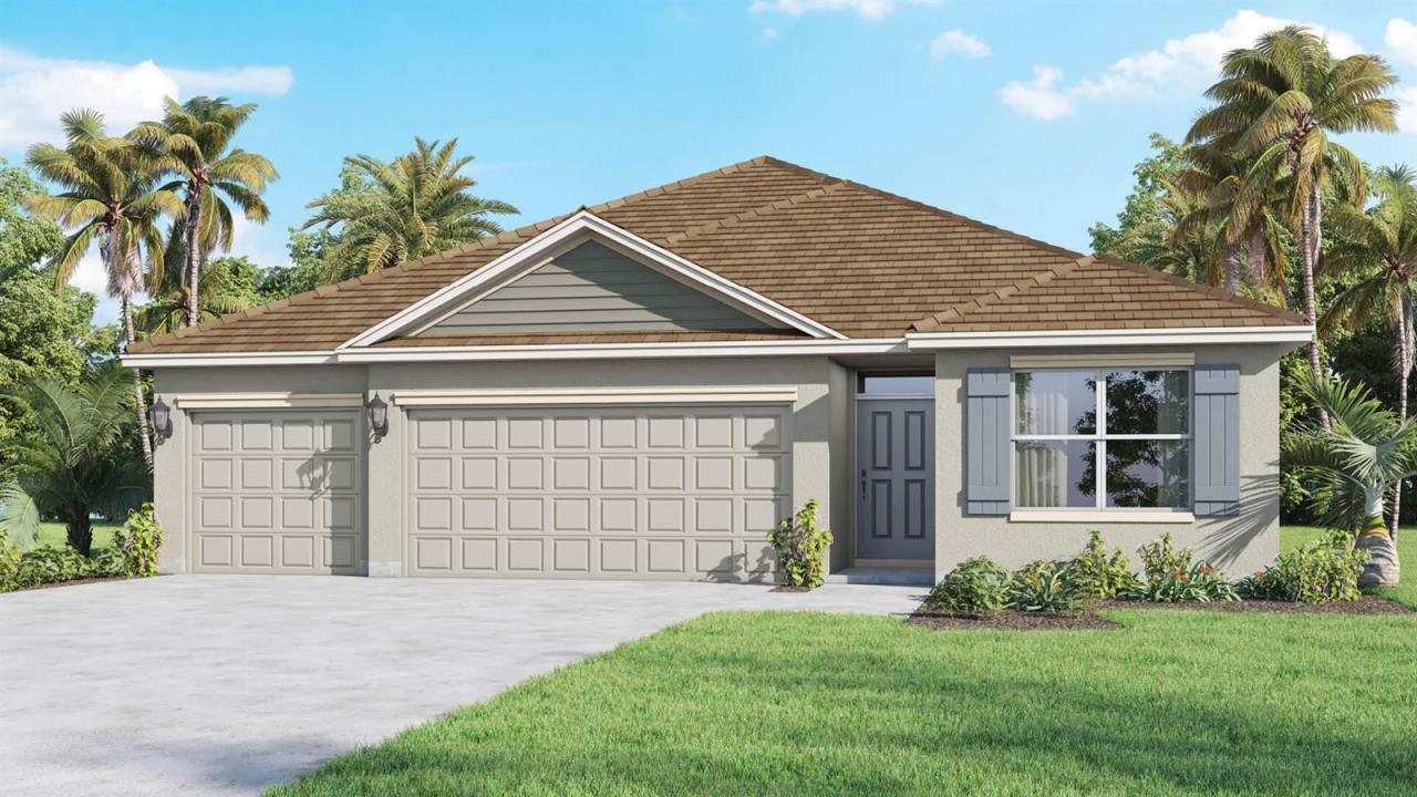 721 SE Celtic Avenue, Port St. Lucie, Florida 34983, USA