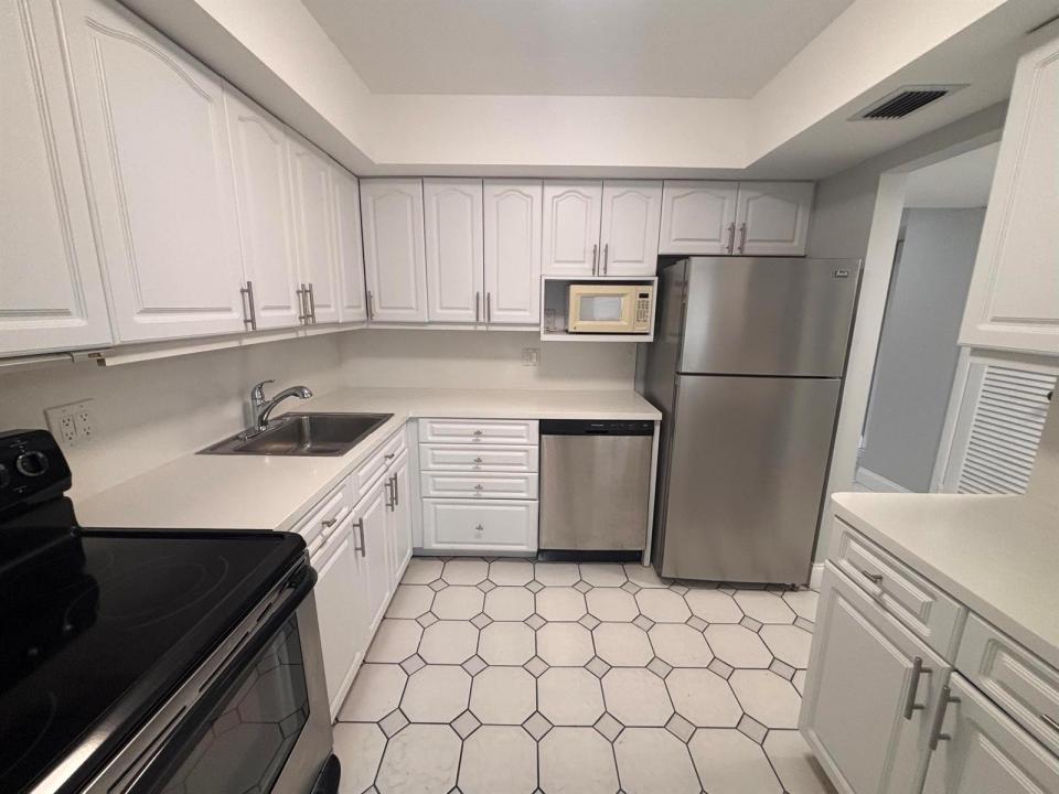 6100 S Falls Circle Drive 204, Lauderhill, 플로리다 33319, 미국