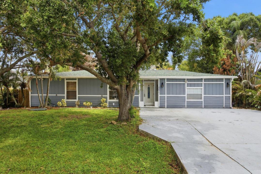 325 NW Dearman Street, Port St. Lucie, 플로리다 34983, 미국
