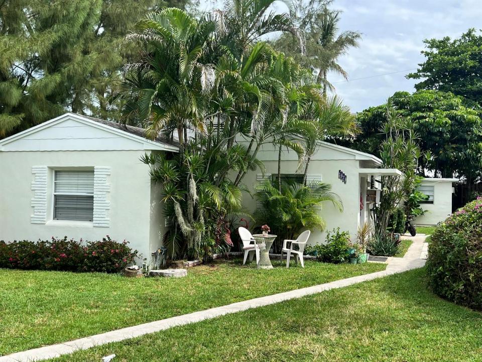1979 NE 3rd Street 1-4, Deerfield Beach, Flórida 33441, Estados Unidos