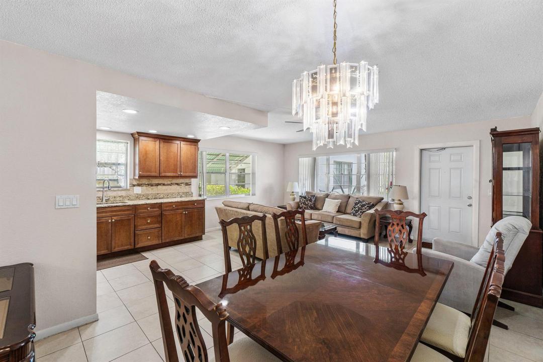57 Canterbury, West Palm Beach, Florida 33417, Stati Uniti