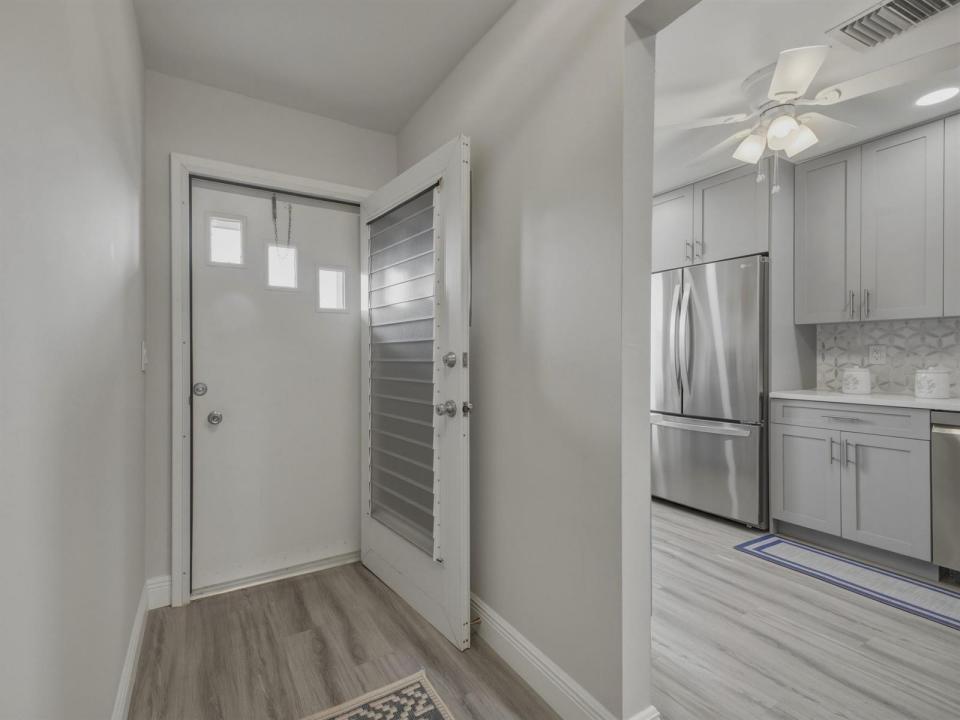 5800 W Fernley Dr W 9, Floride 33415, États-Unis