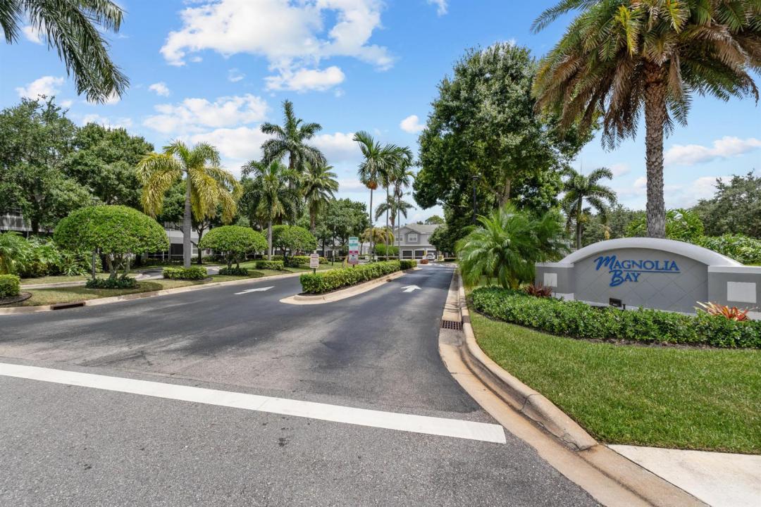 3122 Grandiflora Drive, Florida 33467, Stati Uniti