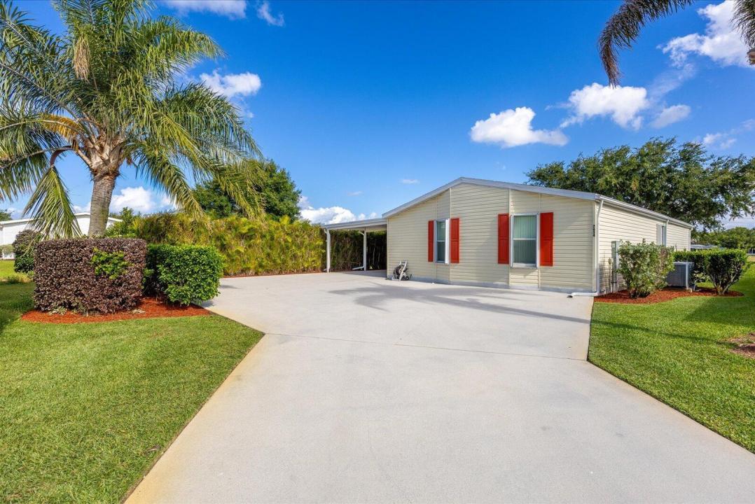 7654 Red Crossbill Court, Port St. Lucie, פלורידה 34952, ארצות הברית של אמריקה