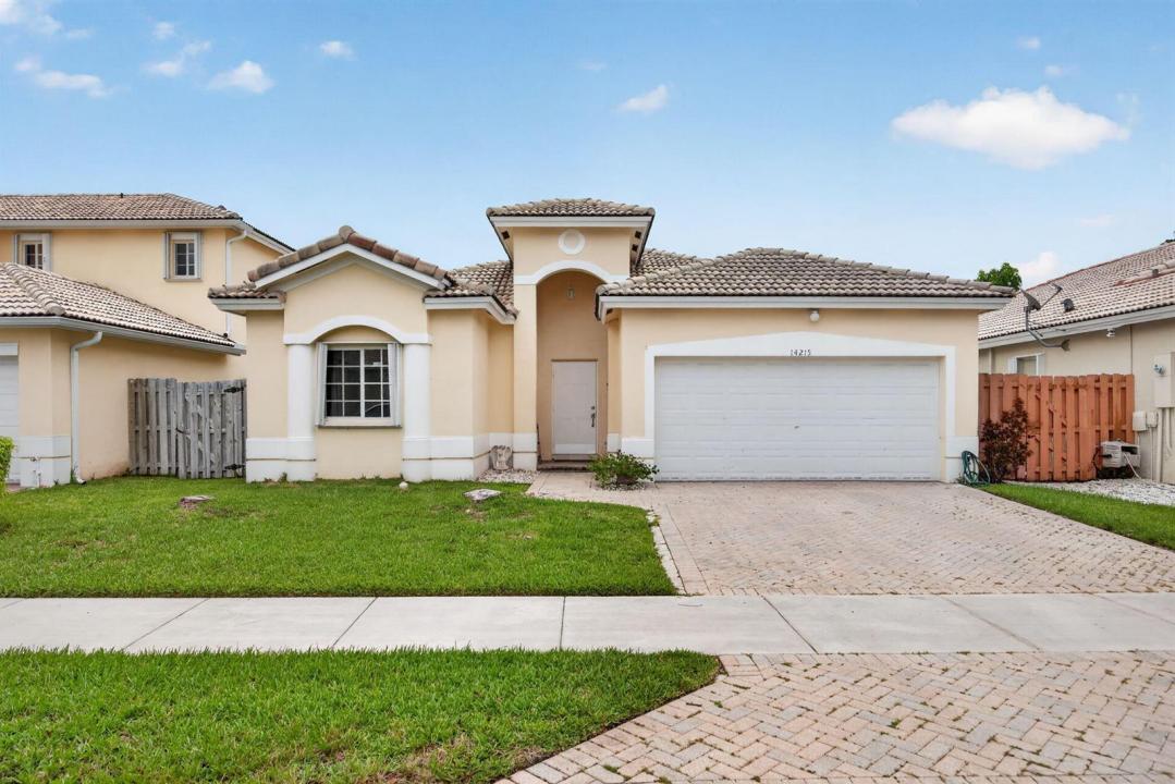 14215 SW 156th N Avenue, Miami, Floride 33196, États-Unis
