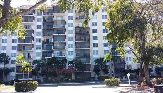 4164 Inverrary Drive 102, Lauderhill, 플로리다 33319, 미국