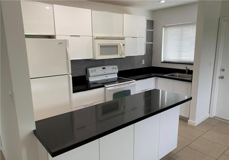2830 NE 30th Place 6, Fort Lauderdale, Florida 33306, Stati Uniti