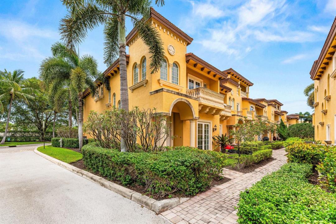 210 NE 69th Circle, Boca Raton, Florida 33487, Amerika Birleşik Devletleri