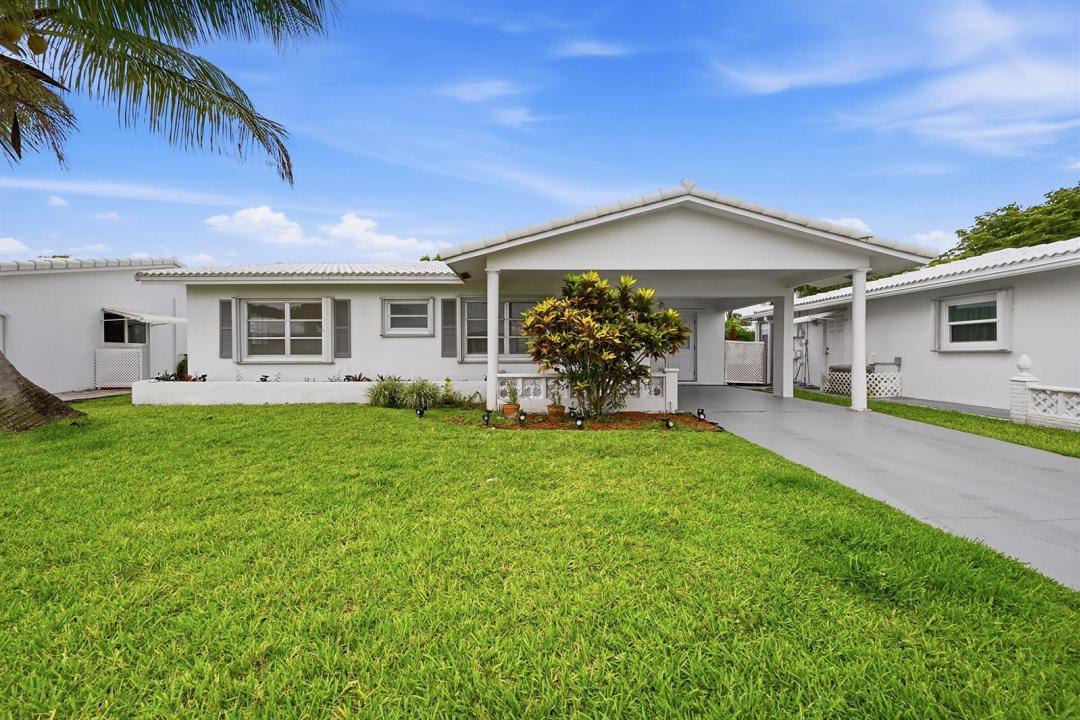 8410 NW 59th Place, Tamarac, Floride 33321, États-Unis