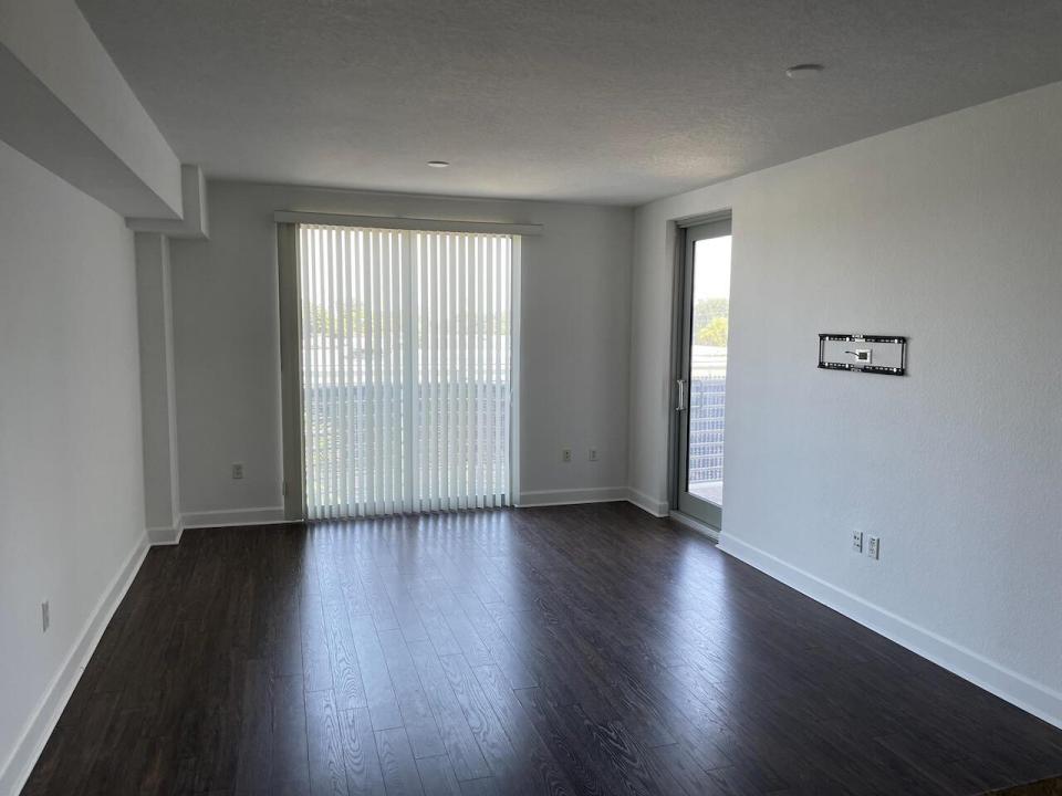 1830 Radius Drive 307, Hollywood, Florida 33020, USA