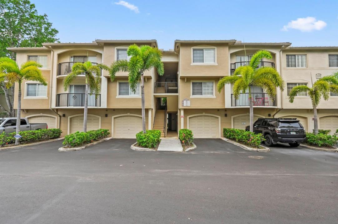 1100 S Crestwood Ct S Court 1109, Royal Palm Beach, Florida 33411, Stati Uniti